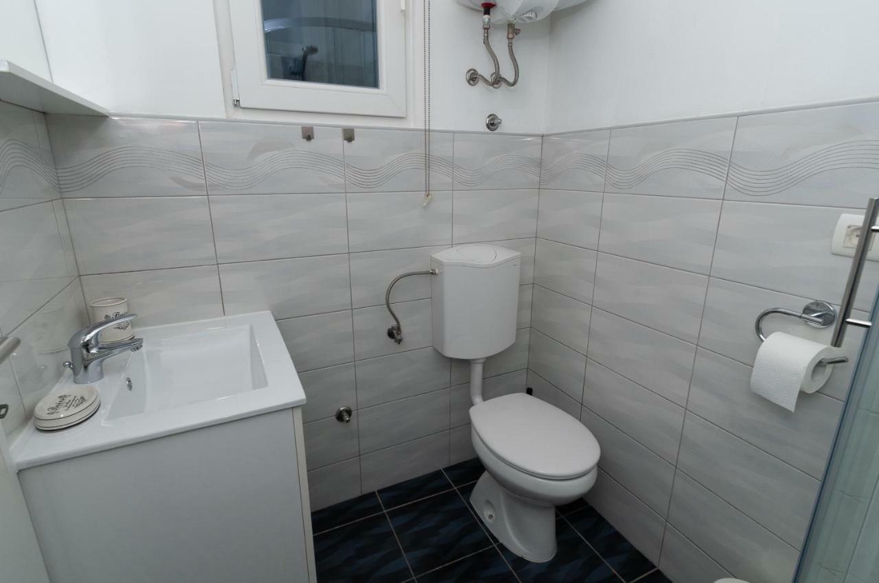 Apartment Nana Piran Exterior photo