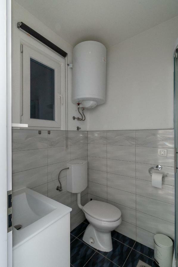 Apartment Nana Piran Exterior photo