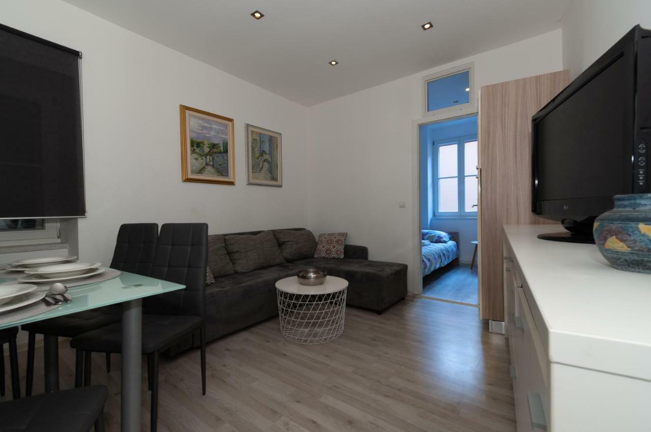 Apartment Nana Piran Exterior photo